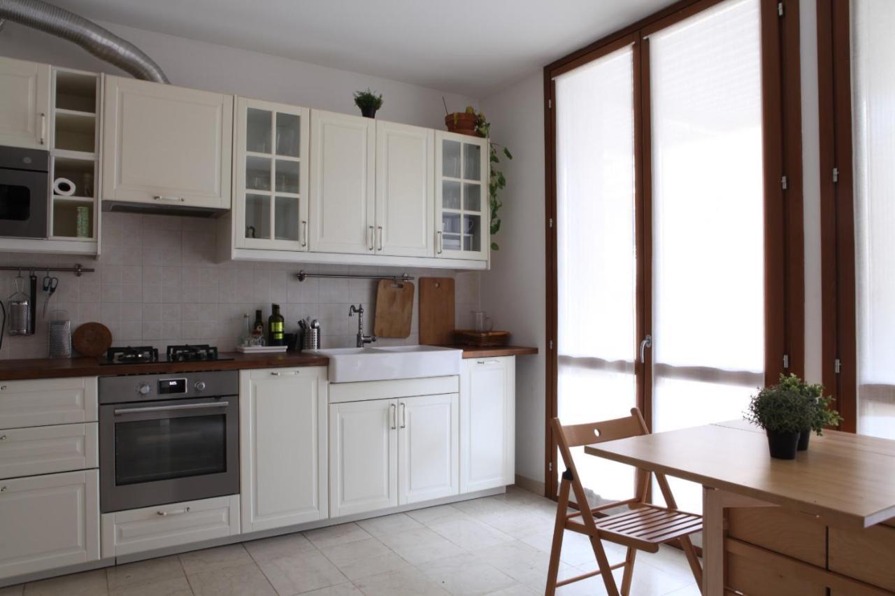 Terrace Apartment Close To Metro Station 米兰 外观 照片